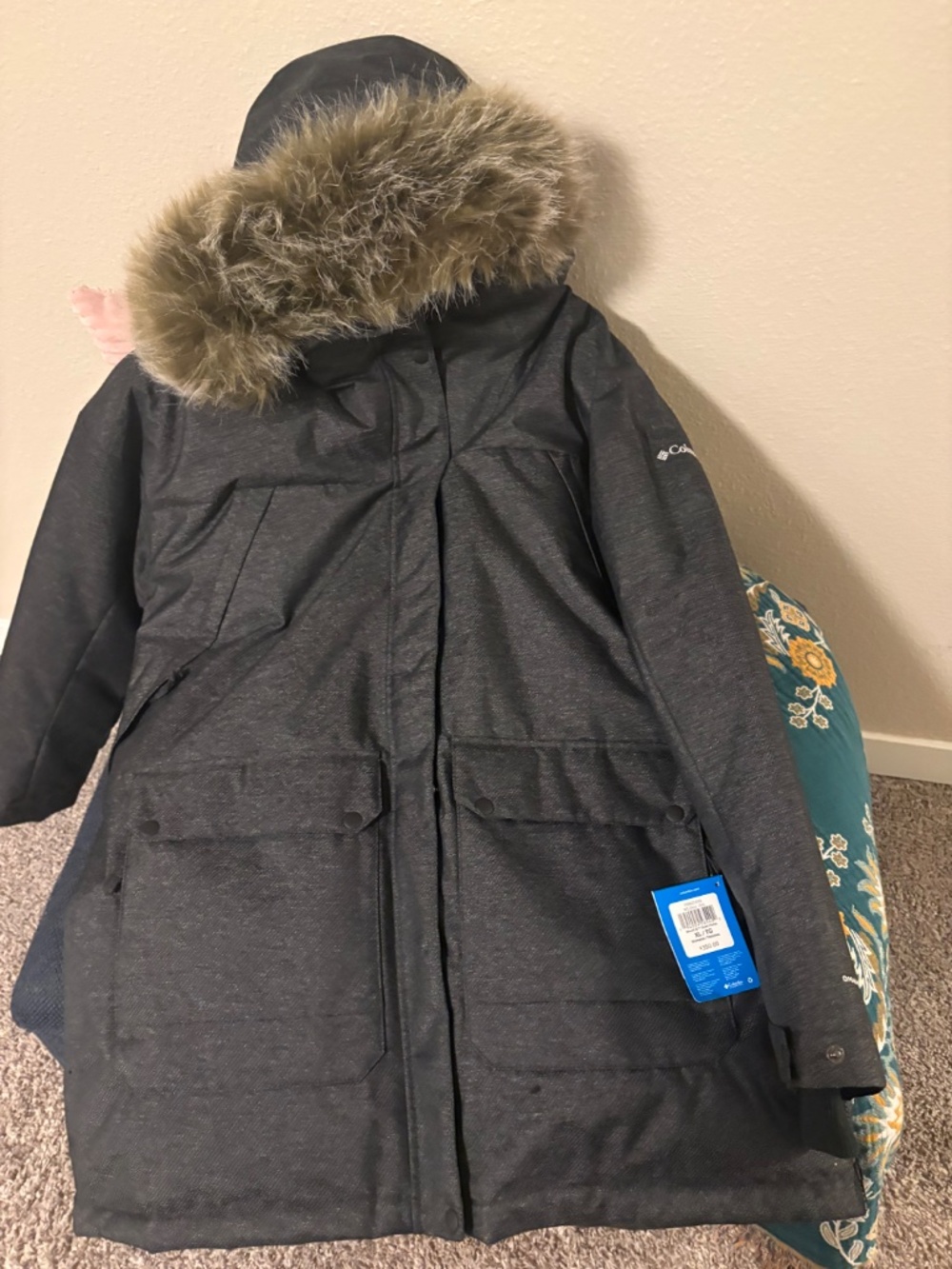 Columbia Winter Jacket - Picture 2 of 2